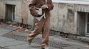Quali sono i pantaloni must-have di quest’autunno e come si indossano?