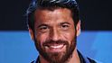Can Yaman: “Ho sofferto anche io per amore”