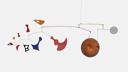 Calder e Duchamp in mostra. Da Parigi a New York, due artisti uniti da ironia, gioco e rivoluzione  