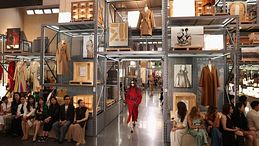 Max Mara Resort 2027: la sfilata per i 75 anni a Shanghai