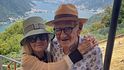 Teddy Reno ha compiuto 100 anni, il bacio di Rita Pavone