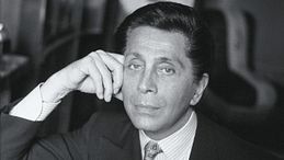 Addio a Valentino, l'imperatore della moda 