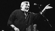 Addio a Francesco Guccini