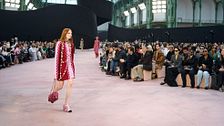 Abiti di maglia, dalle passerelle all'armadio: come indossarli con stile