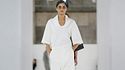 Summer in total white, i look in bianco per una scelta di stile senza tempo 