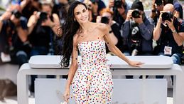 In abito a pois a Cannes 2026, Demi Moore e un’ossessione chiamata polka dot 