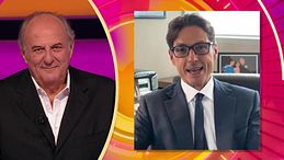Gerry Scotti, gli auguri di Pier Silvio Berlusconi a La Ruota della Fortuna: "Sei un mito"