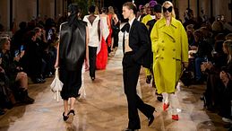 Paris Fashion Week FW 27-27: il calendario delle sfilate tra debutti e visioni radicali