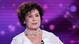 Corinne Clery: "Ho chiesto un tutore legale per me stessa"