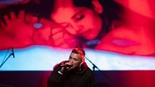 Briga e Arianna Montefiori, il primo concerto della figlia Allegra