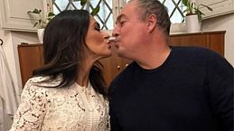 Maria Grazia Cucinotta festeggia 30 anni di matrimonio con Giulio Violati