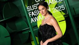 Milano Fashion Week SS26: ecco i vincitori e i protagonisti della serata dei Sustainable Fashion Awards 2025