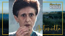 Elena Cantarone è Antonietta