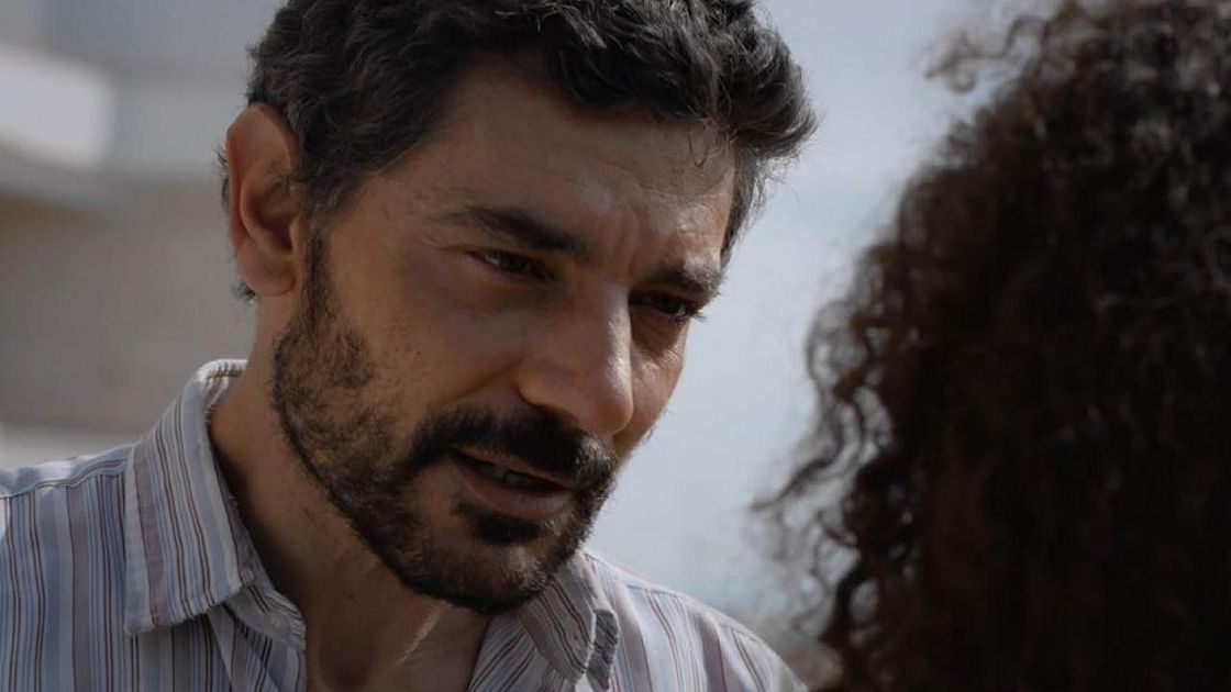 Storia di una famiglia perbene, la prima puntata in streaming ...