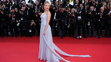 Festival di Cannes 2025, Scarlett Johansson omaggia Grace Kelly 