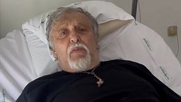 Maurizio Mattioli operato: "Ho risolto un problema alla schiena"