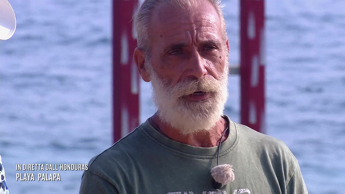 Fabio Ricci lascia Playa Fantasma | Mediaset Infinity
