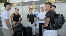 Las primeras conversaciones en el aeropuerto de los solteros y las solteras de 'La isla de las tentaciones 11'