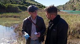 Así es el río “muerto”, con “agua letal”, que contamina los peces que comemos