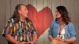 Eva compara a Antonio con Jack Sparrow en ‘First Dates’: buscaba un Aquaman