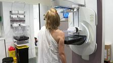 El Hospital Reina Sofía de Córdoba consigue detectar el cáncer de mama cinco años antes con la IA: "Puede evitar que aparezca"