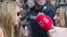 Shakira llega a Madrid y revoluciona ‘Vamos a ver’ con su saludo en directo: “Momentazo” 