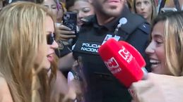 Shakira llega a Madrid y revoluciona ‘Vamos a ver’ con su saludo en directo: “Momentazo” 