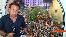 Los manifestantes de Ceuta corean el nombre de ‘Horizonte’ ante Iker Jiménez en directo