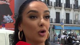 Juls Janeiro presume de ser la imagen de una conocida marca y se anticipa a la posible reacción de Belén Esteban