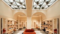 Fuori Salone 2025, Patricia Urquiola collabora con Santoni 