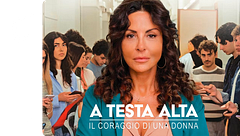 A testa alta - il coraggio di una donna