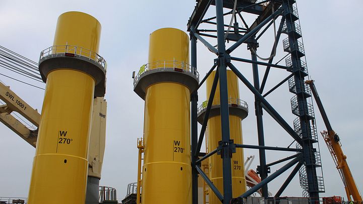 Mega shippers: Land, air and sea