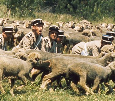 Seis gendarmes en fuga