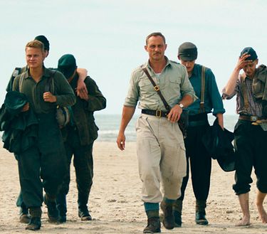 Land of mine (Bajo la arena)