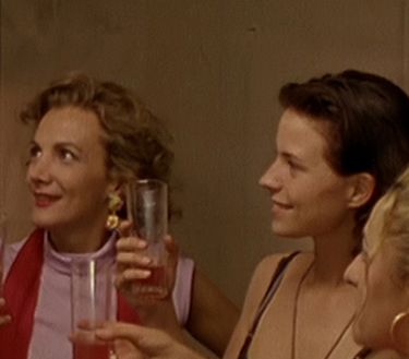 Hola, ¿estás sola?