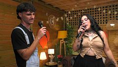 P2281 - Manicura lista, corazón dispuesto