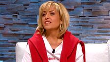Lydia Lozano dijo adiós a sus mechas en 2003 y se tiñó de azul: "Pareces Aramís Fuster"