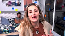 Marta responde a Lester