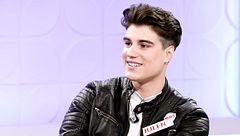 P2436 - Julen elige tronista