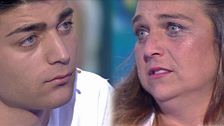 Conoce a su madre biológica y ella le explica por qué le dio en adopción