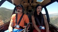 Laia rompe a llorar por la emoción durante su viaje en helicóptero