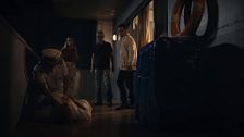 Crimen real: un hombre mata a dos personas en un viaje en barco y después desaparece para siempre