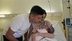 Susi da a luz a una preciosa niña