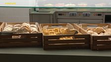 El orden más saludable a seguir en un buffet para no descontrolarnos ante tanta comida