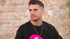 Mario González cuenta lo que hace Javi Redondo para meterse en su relación: “Me despierta por las noches llamando en oculto”