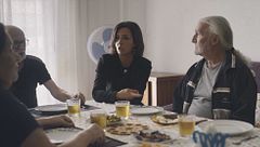 Comparten piso a los 70 años "por necesidad": "Nos sentimos abandonados por los políticos"