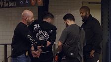 El metro de Nueva York, nido de violencia y robos: ‘Fuera de cobertura’ vive en primera persona varias detenciones