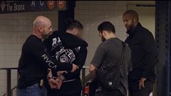 El metro de Nueva York, nido de violencia y robos: ‘Fuera de cobertura’ vive en primera persona varias detenciones