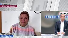 Las lágrimas de la afectada que no pudo viajar por ir en silla de ruedas: “Ha sido el peor día de mi vida”