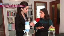 Los trucos de una influencer que vive sin agua potable en su casa de Pozoblanco: "Tengo que llenar 8 garrafas a la semana"